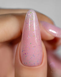 Sauté Nails Holo Flakes Top No Wipe 8ml - official product texture or application image 4 of 4