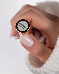 Sauté Nails Level Up BIB Snow Veil 8g - official product texture or application image 3 of 4